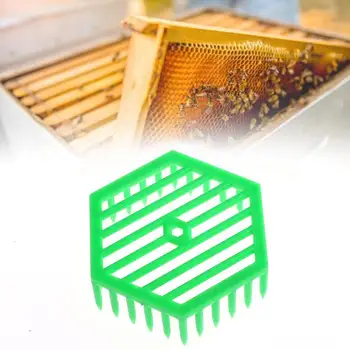 1бр пчеларство пластмасови кралица пчела маркер клетка клип оборудване колектор инструменти пчеларство C4b5 пчела M0l3