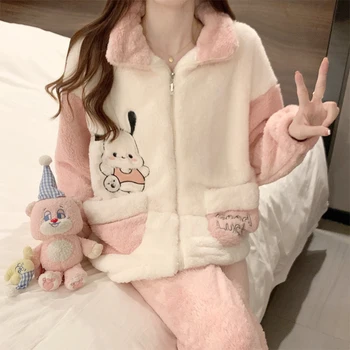 нов Sanrioed сладък Pochacco зимни пижами костюм аниме Kawaii карикатура плюшени цип домашно облекло жени фланела топло плюс размер нощно облекло