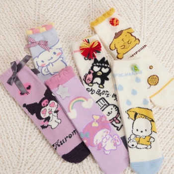 15Pcs Sanrio плюшени чорапи в средата на прасеца аниме карикатура Cinnamoroll зимни жени топли удебелени плюшени сладко сладко момиче чорапи в средата на прасеца
