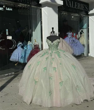 Зелени лъскави рокли Quinceanera 2024 Цветя Флорални апликации Дантелени мъниста топка рокля от рамото корсет Vestidos De XV Anos