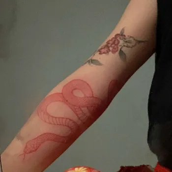 HEALLOR голям размер червена змия водоустойчив временни татуировка стикери за готини жени мъже боди арт талия ваденки фалшив Tatto лято