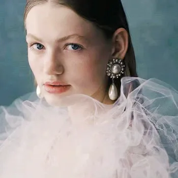Висококачествена изкуствена перла Drop Dangle обеци за жени мода бижута гореща продажба парти шоу колекция обеци аксесоар