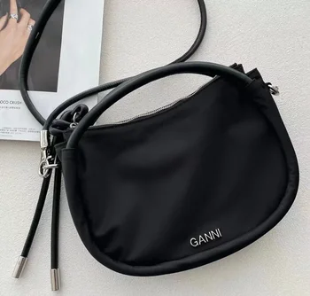Нов луксозен дизайн чанта за рамо висококачествена найлонова дамска чанта с голям капацитет черна дама Crossbody чанта