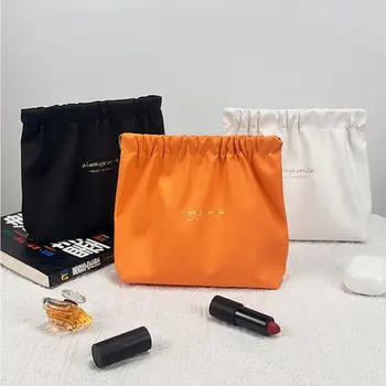 Leaf пролетни чанти Самозатварящи се козметични чанти PU голям капацитет пътуване грим чанти жени съхранение торбичка